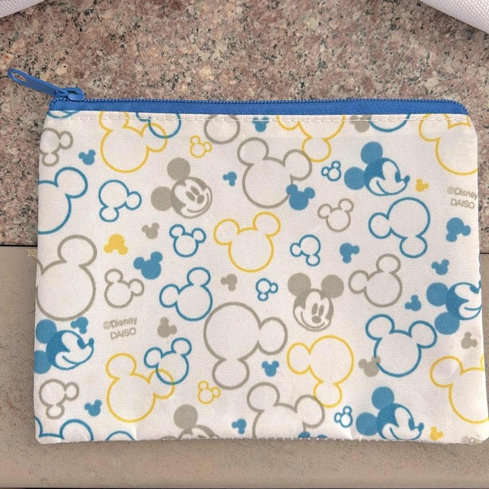 NWOT Mickey Mouse Mesh Pouch